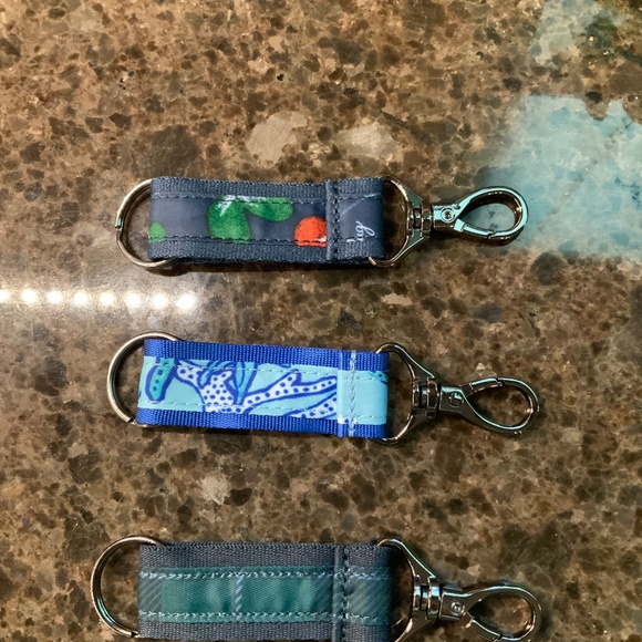 LUG KEY FOBS x 3 - Picture 2 of 2